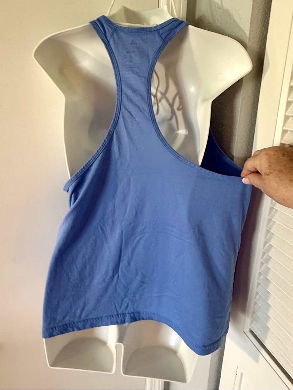 Adidas - 3 Scoop Neck Athletic Tank Tops - Picture 5 of 9